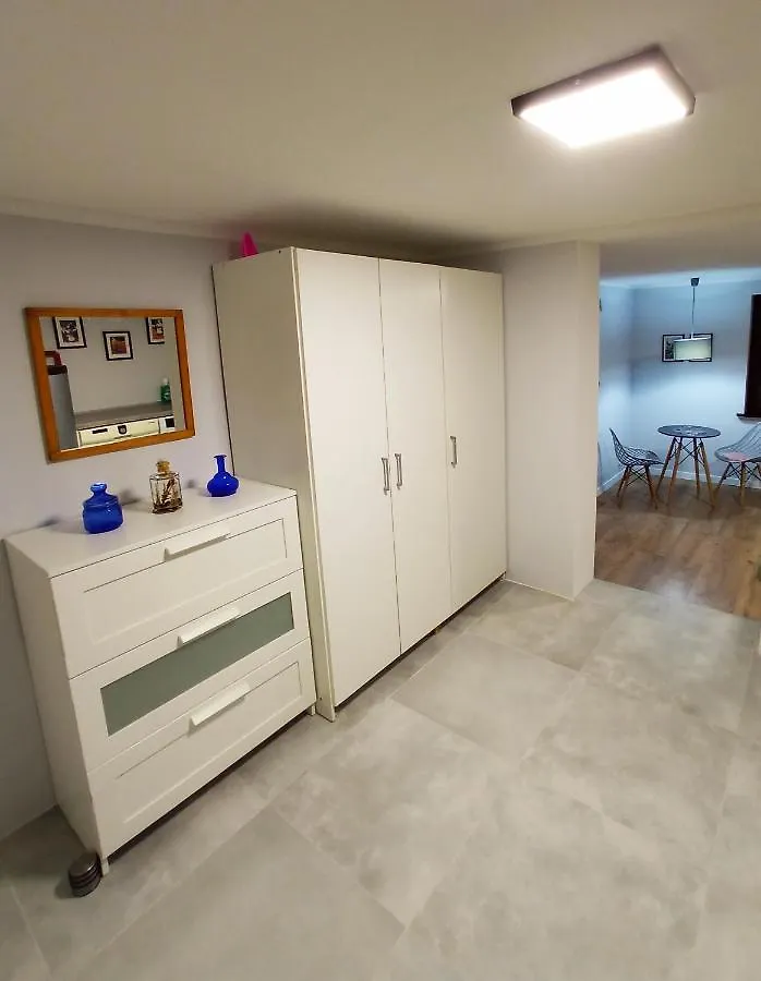 Apartament Pastelowy Gdansk 40 Metrow Z Widokiem Na Ogrod Poland
