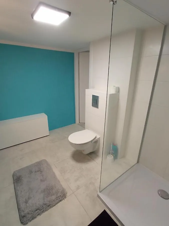 Apartment Apartament Pastelowy Gdansk 40 Metrow Z Widokiem Na Ogrod
