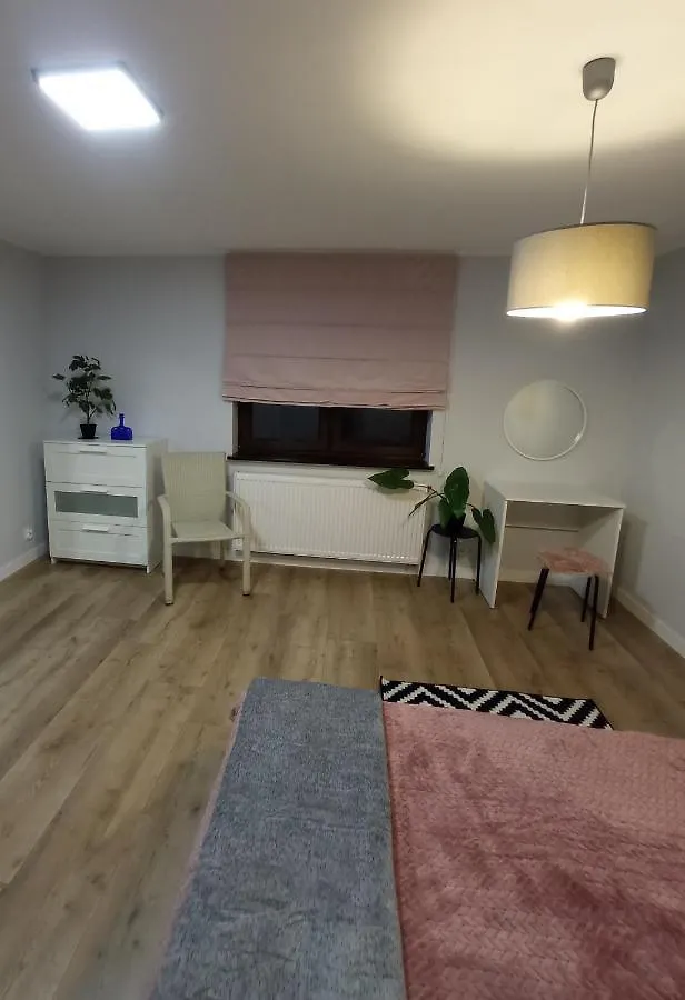 Apartment Apartament Pastelowy Gdansk 40 Metrow Z Widokiem Na Ogrod Poland